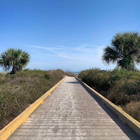 Nothing But Ocean In Forest Beach Hilton Head Island Exterior foto