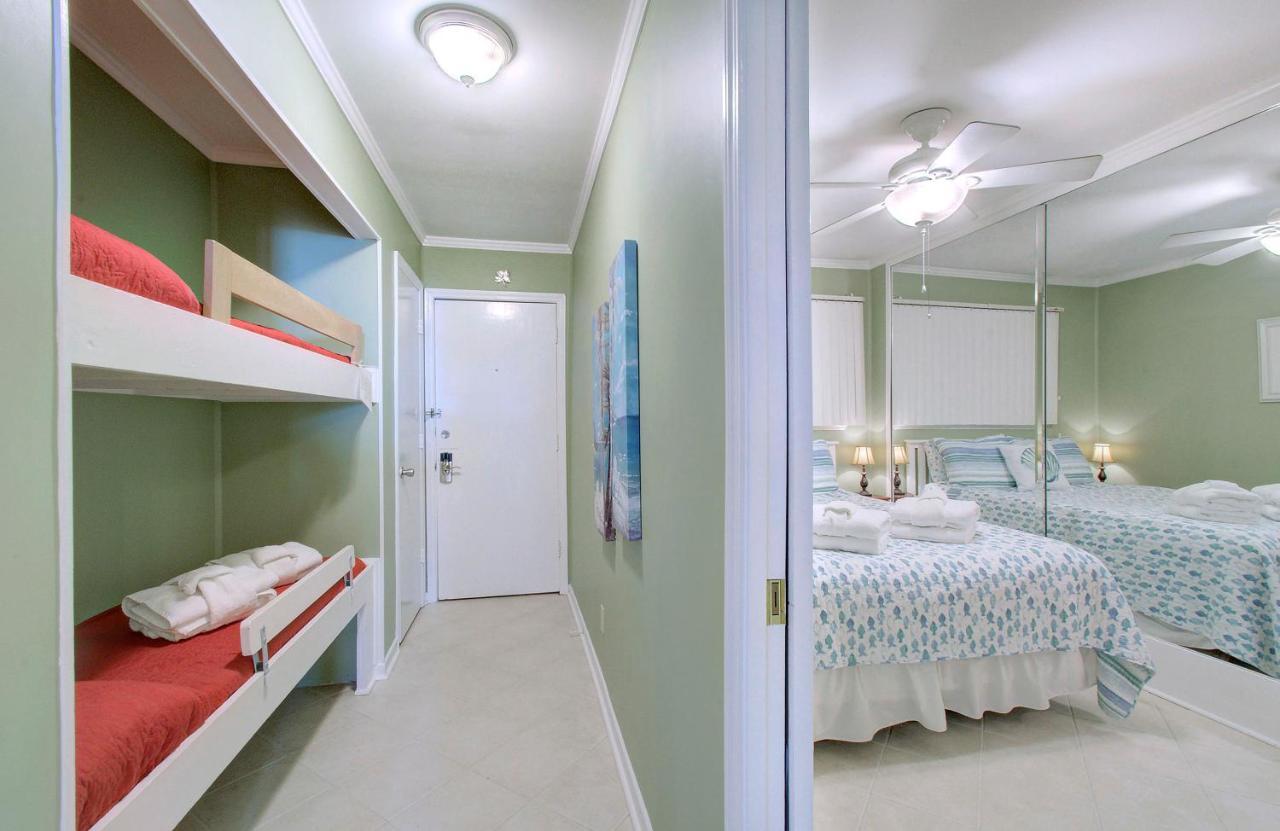 Nothing But Ocean In Forest Beach Hilton Head Island Exterior foto